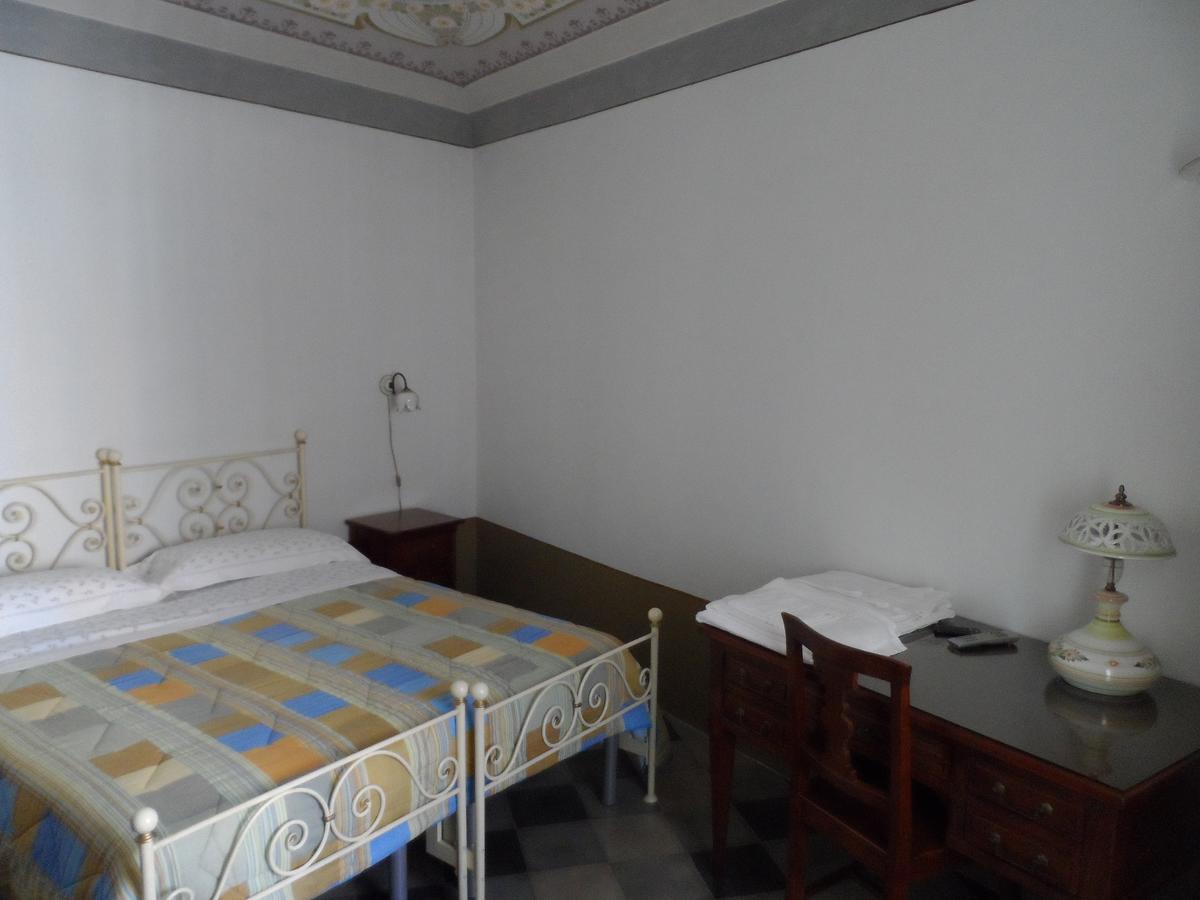 Dimora A Petritoli Hotel Екстериор снимка